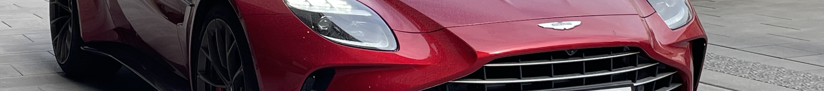 Aston Martin Vantage 2024