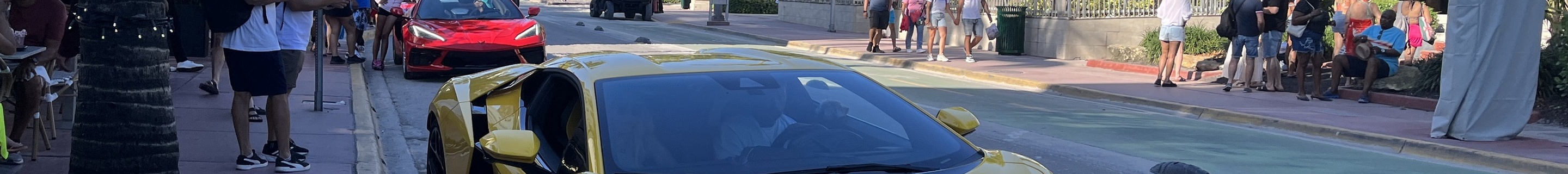 Lamborghini Revuelto