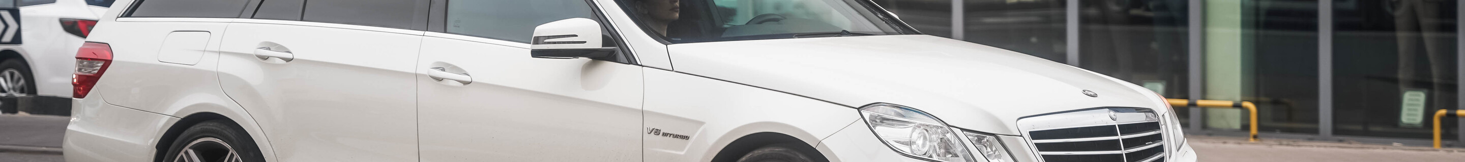 Mercedes-Benz E 63 AMG S212 V8 Biturbo