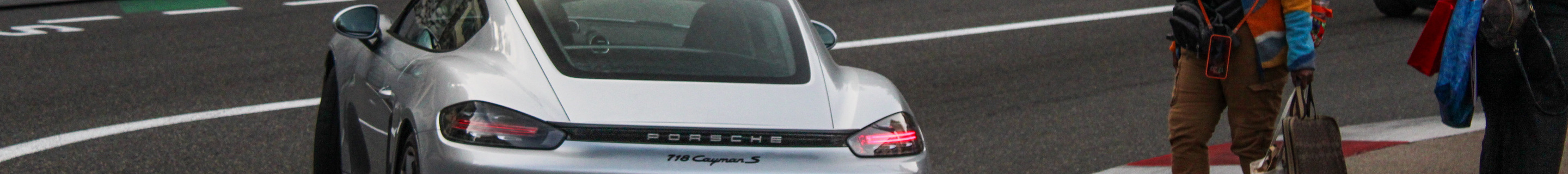Porsche 718 Cayman S