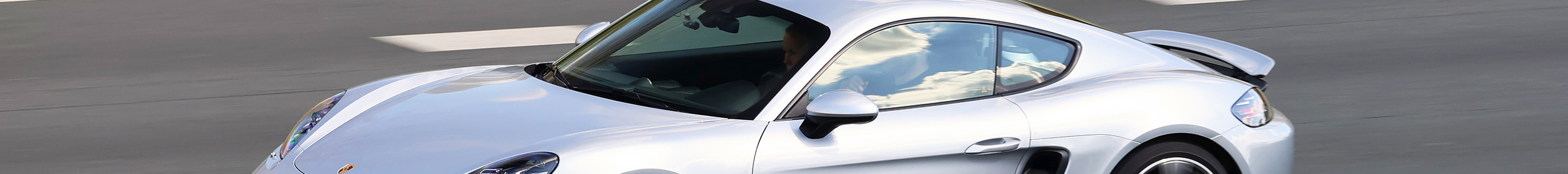 Porsche 718 Cayman S