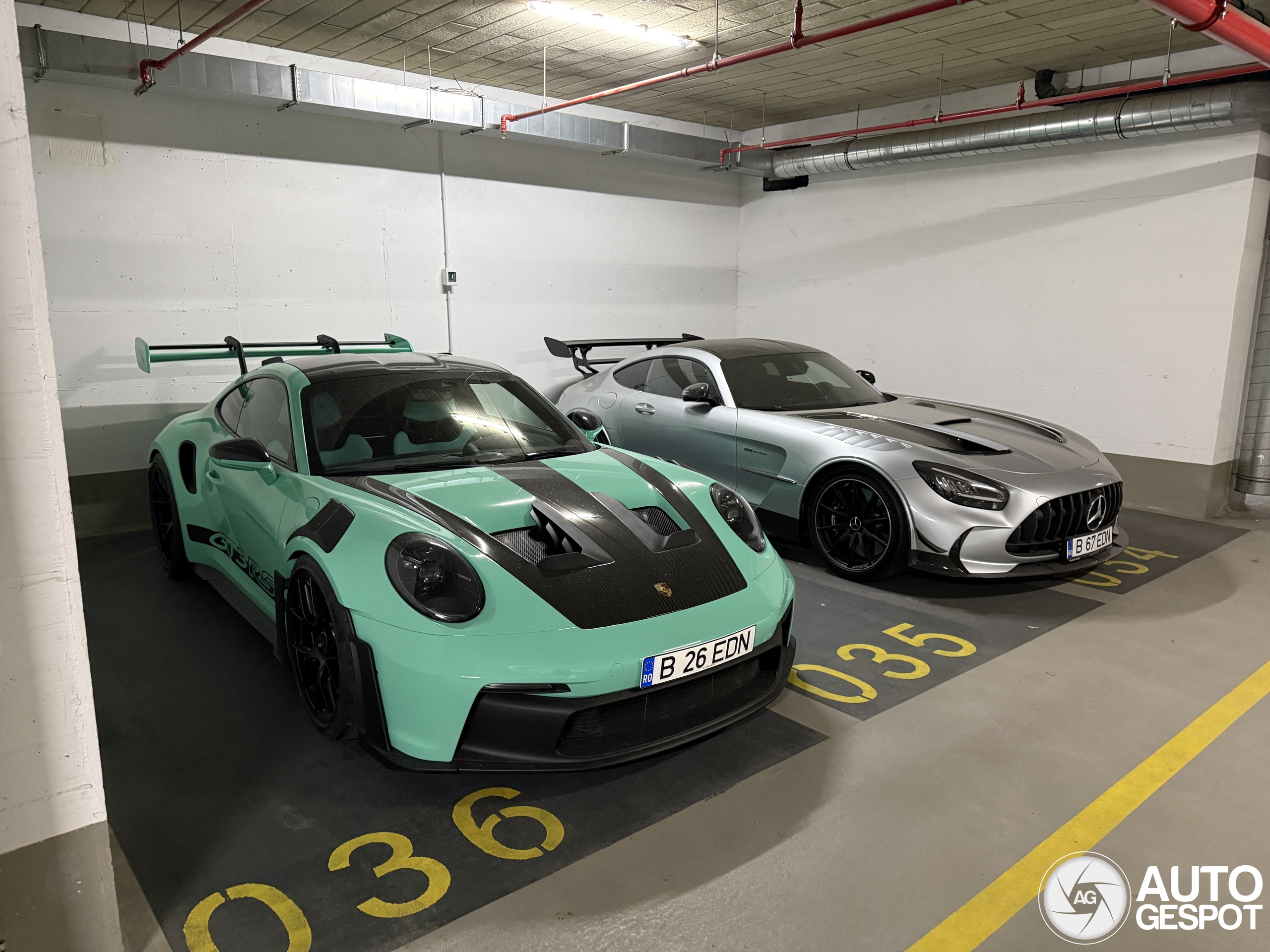 Porsche 992 GT3 RS MkI Weissach Package