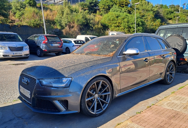 Audi RS4 Avant B8