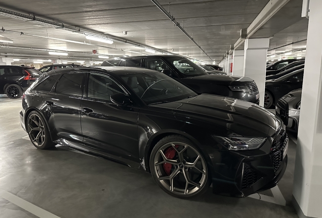 Audi RS6 Avant C8