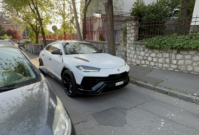 Lamborghini Urus Performante