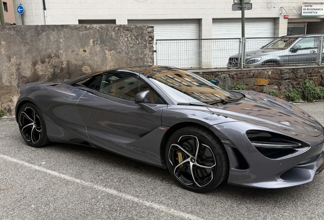 McLaren 750S Spider
