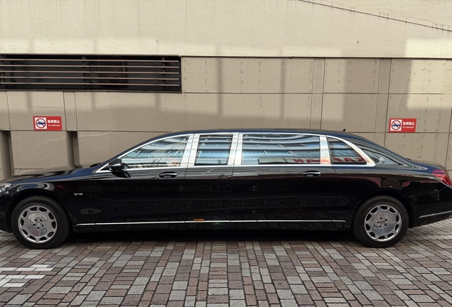 Mercedes-Maybach S 600 Pullman VV222