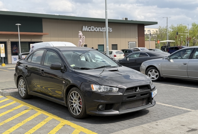 Mitsubishi Lancer Evolution X