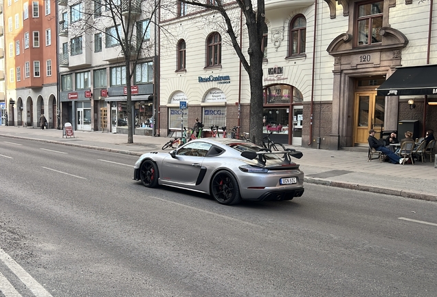 Porsche 718 Cayman GT4 RS