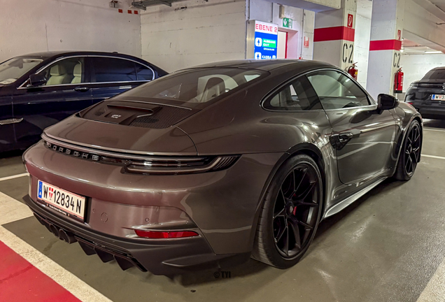 Porsche 992 GT3 Touring MkI