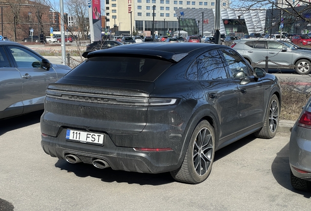 Porsche Cayenne Coupé Turbo E-Hybrid