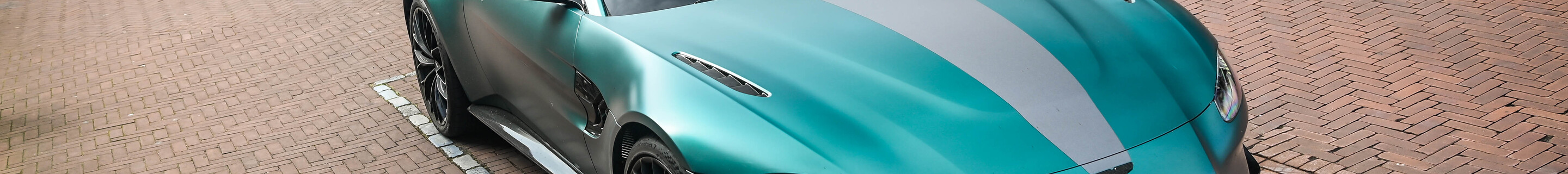 Aston Martin V8 Vantage Formula 1 Edition