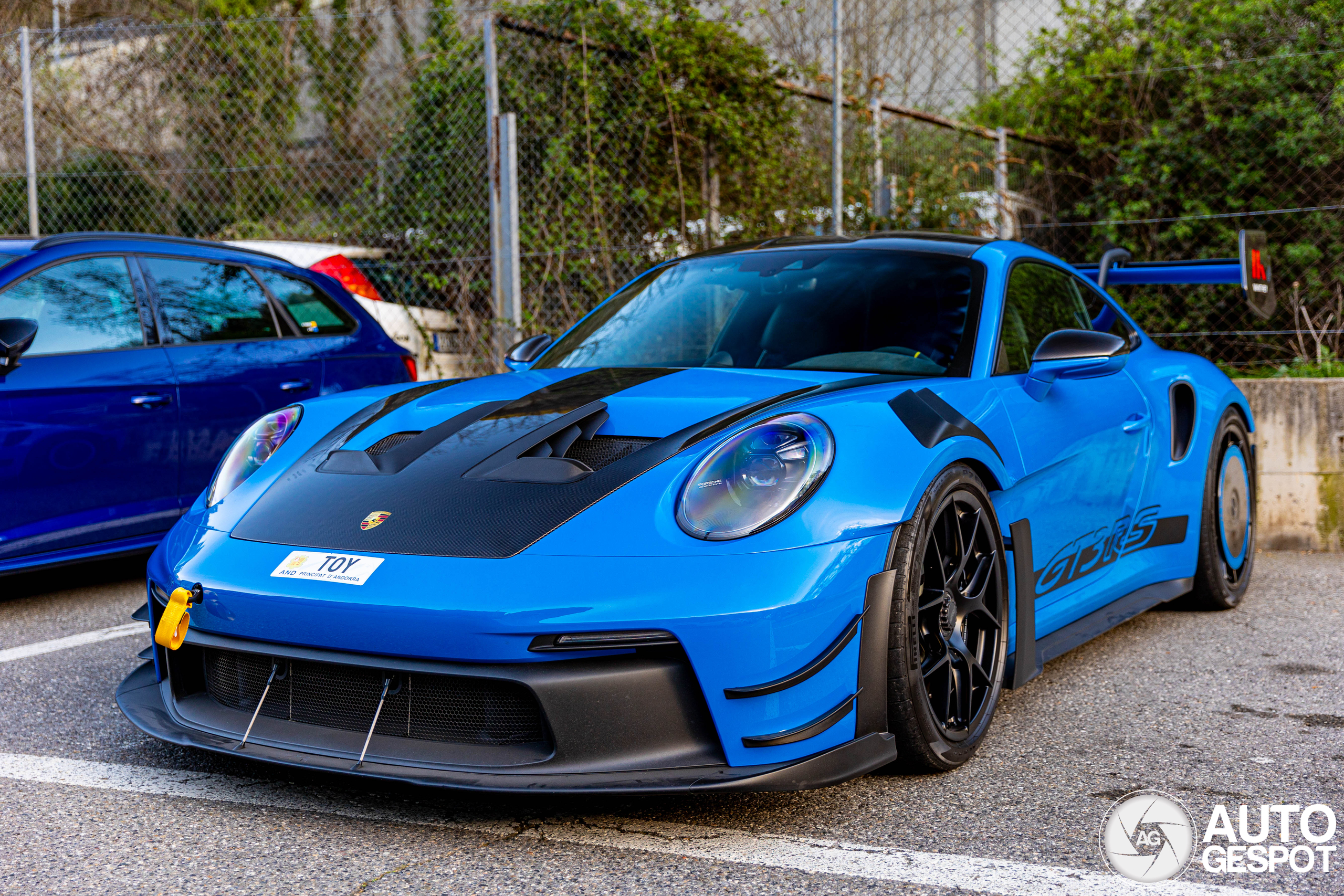 Porsche 992 GT3 RS MkI Weissach Package Manthey Racing