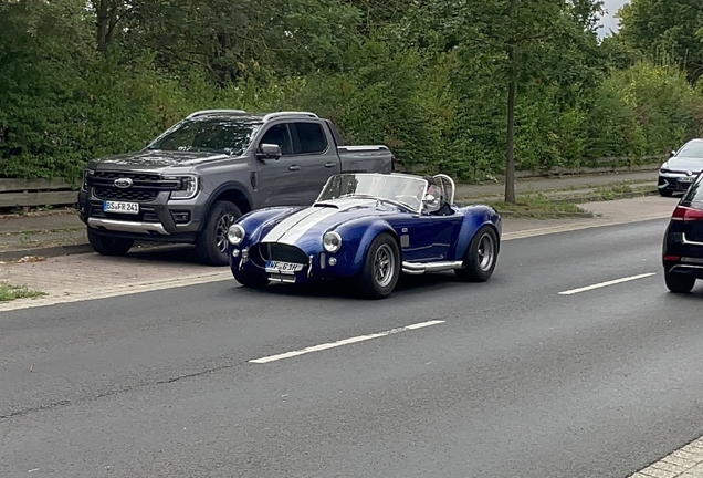 AC Cobra 427
