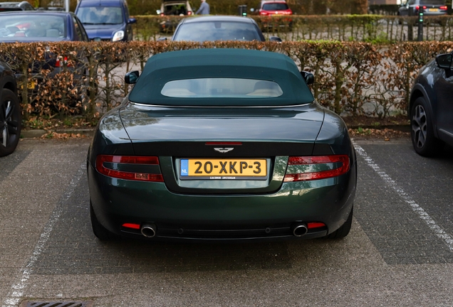 Aston Martin DB9 Volante