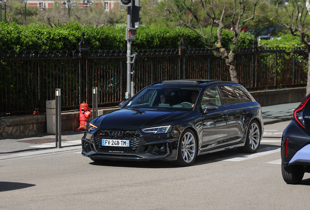 Audi RS4 Avant B9