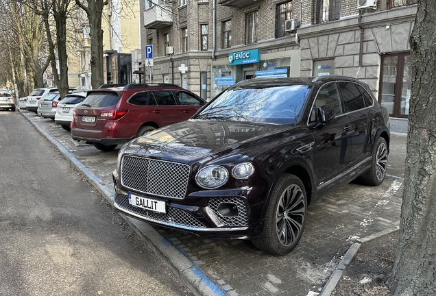 Bentley Bentayga Azure 2024