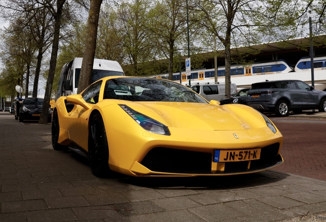Ferrari 488 Spider