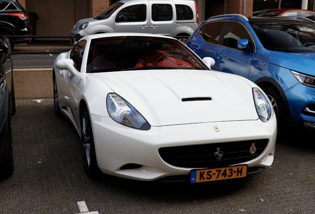 Ferrari California