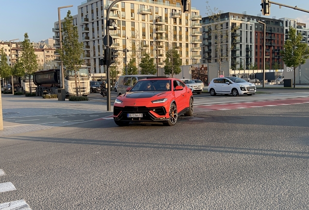 Lamborghini Urus Performante