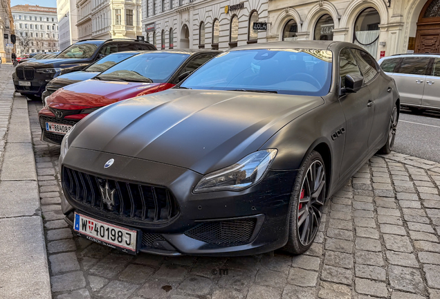 Maserati Quattroporte Trofeo