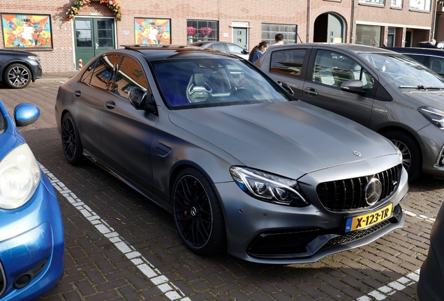 Mercedes-AMG C 63 S W205