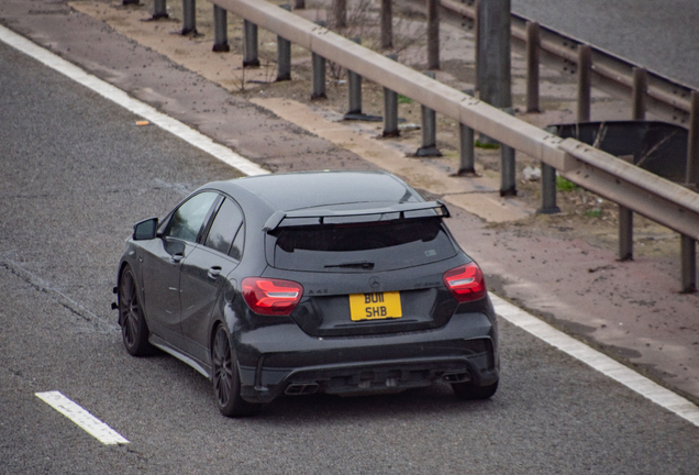 Mercedes-Benz A 45 AMG