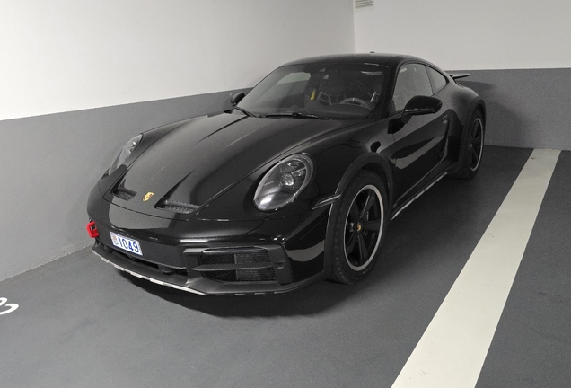 Porsche 992 Dakar