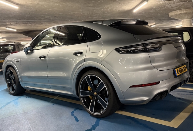 Porsche Cayenne Coupé Turbo S E-Hybrid