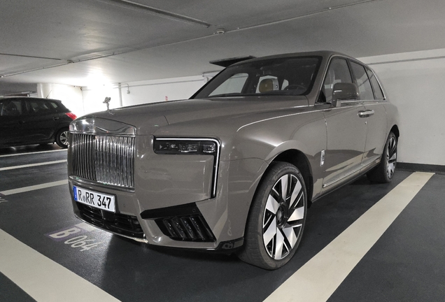 Rolls-Royce Cullinan Series II