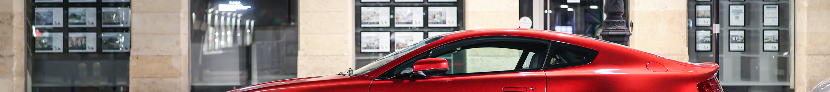 Aston Martin V8 Vantage