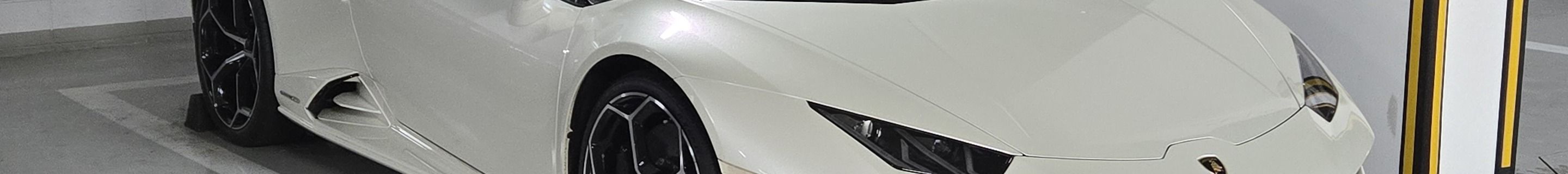 Lamborghini Huracán LP640-4 EVO Spyder