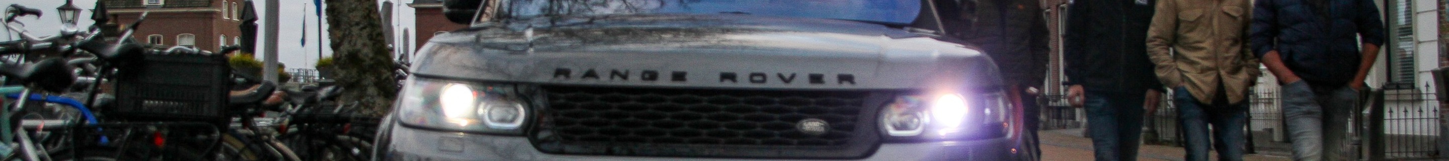 Land Rover Range Rover Sport SVR