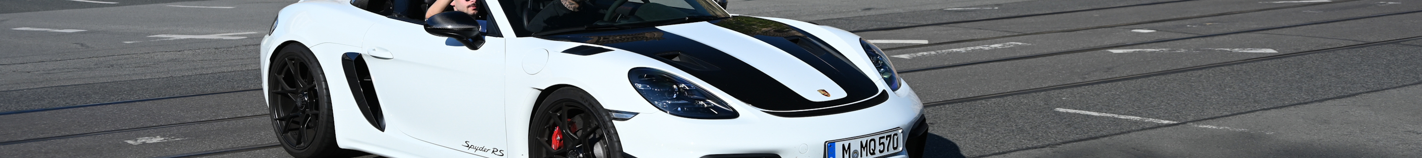 Porsche 718 Spyder RS Weissach Package