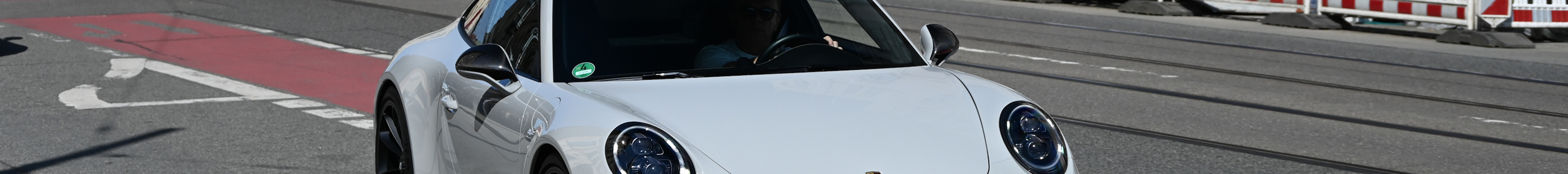 Porsche 991 GT3 Touring