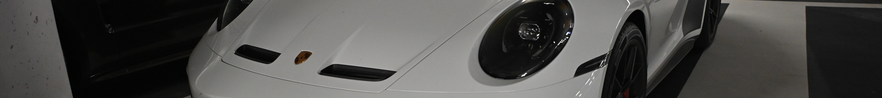 Porsche 992 GT3 Touring MkII