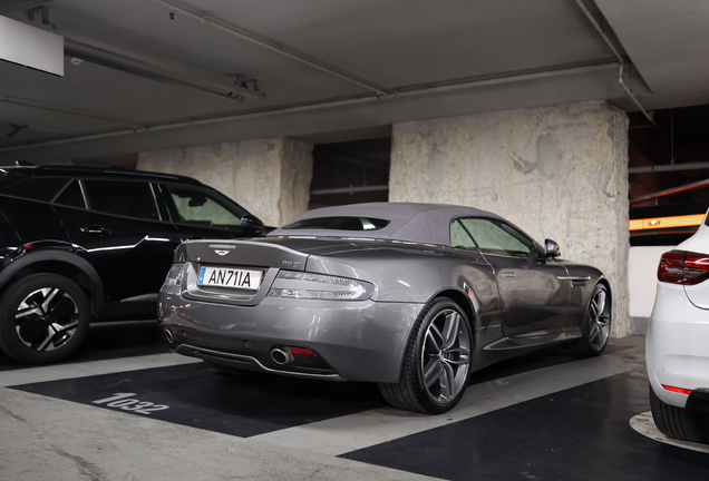 Aston Martin DB9 Volante 2013