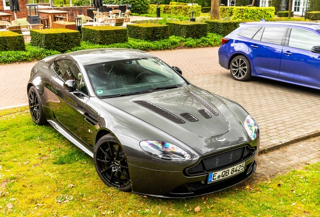 Aston Martin V12 Vantage S