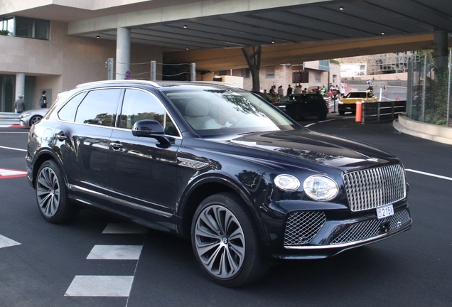 Bentley Bentayga V8 2025 Atelier Edition