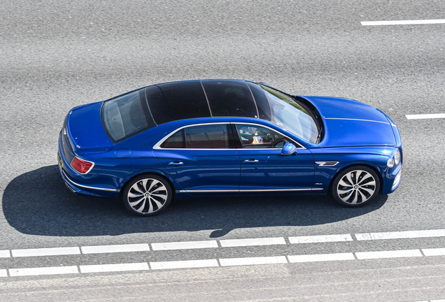 Bentley Flying Spur Hybrid Azure