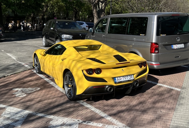 Ferrari F8 Spider