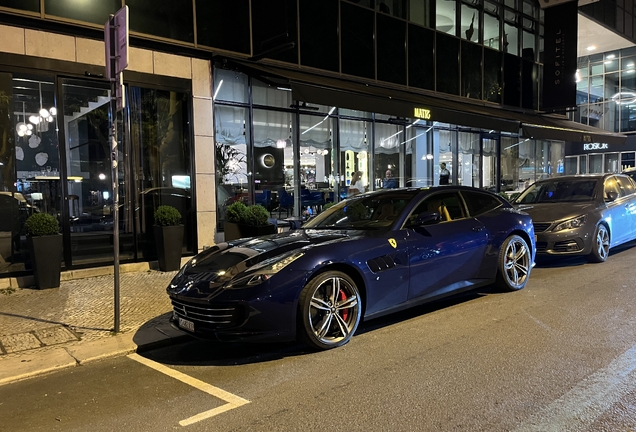 Ferrari GTC4Lusso
