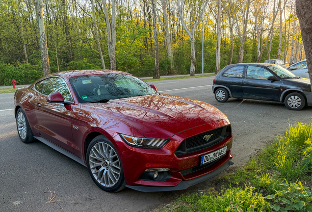 Ford Mustang GT 2015