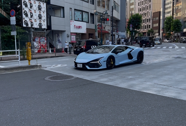 Lamborghini Revuelto