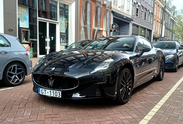 Maserati GranTurismo Modena
