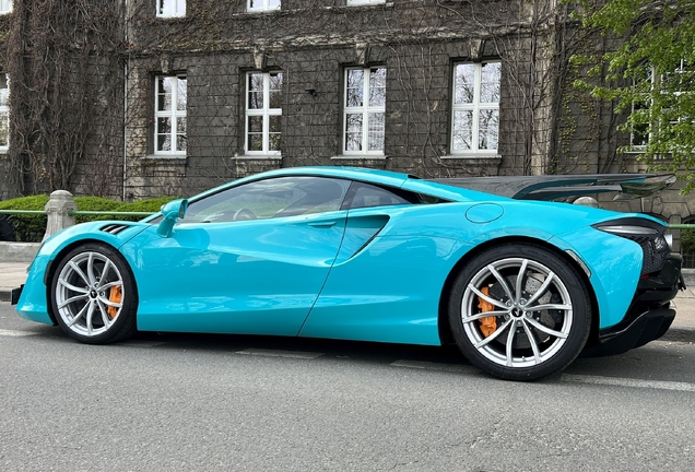 McLaren Artura Novitec