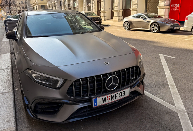 Mercedes-AMG A 45 S W177