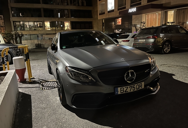 Mercedes-AMG C 63 S W205