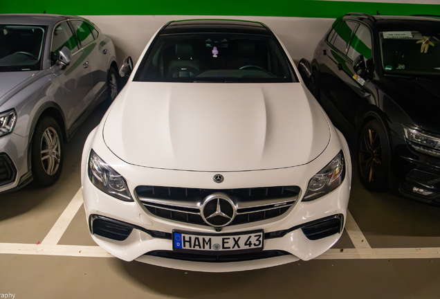 Mercedes-AMG E 63 S W213