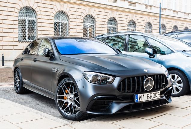 Mercedes-AMG E 63 S W213 Final Edition